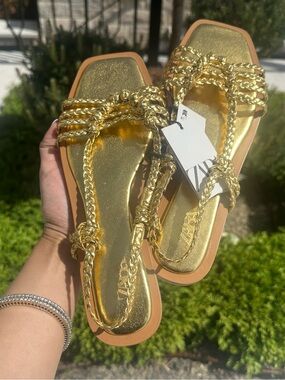 Zara NWT Gold Braided Strap Slip On Flat Resort Wear Vacation Sandals (Size 40)